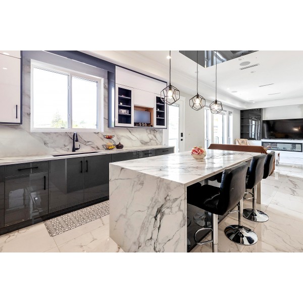 Modern Quartz 001 in Vancouver